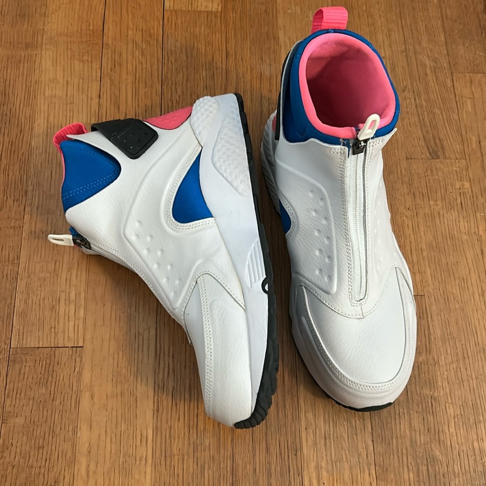 Air huarache by Nike